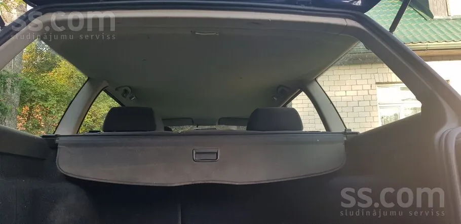 Volkswagen Passat 2000 photo 3