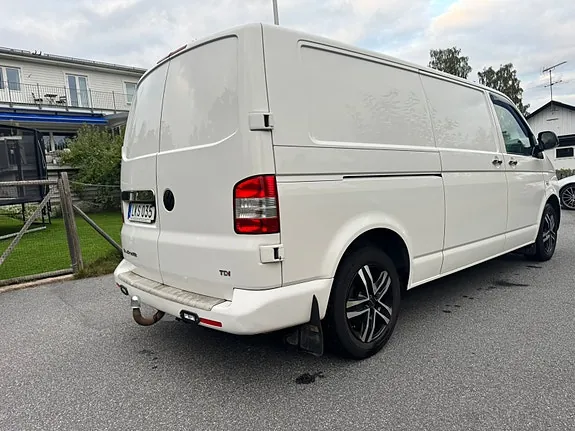 Volkswagen Transporter 2012 photo 3