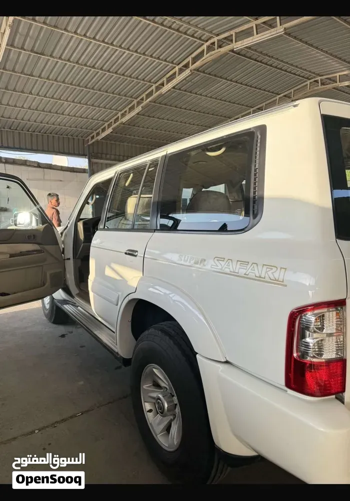 Nissan Patrol 2004 photo 3