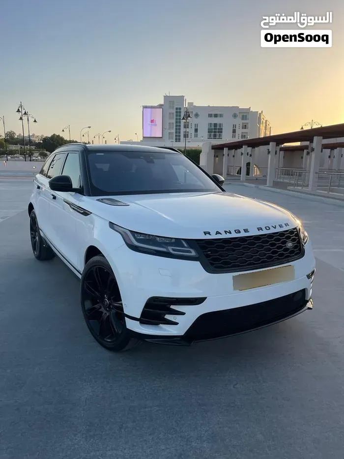 Land Rover Range Rover Velar 2019 photo 2