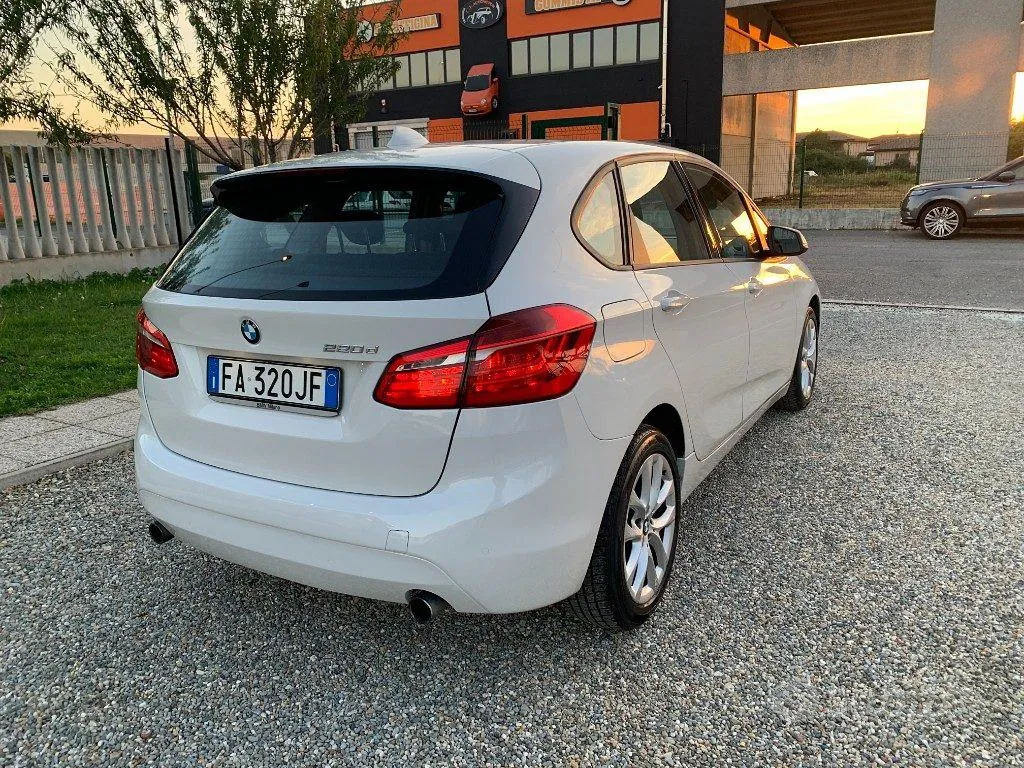 BMW 2 Series Active Tourer 2015 photo 5