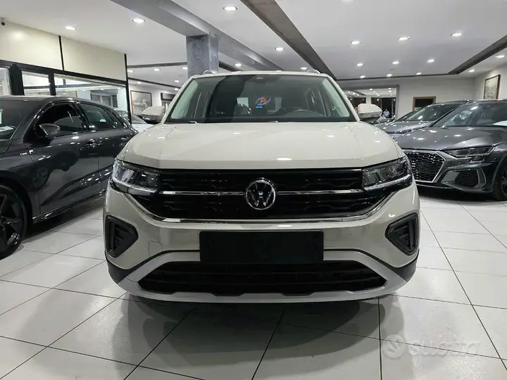 Volkswagen T-Cross 2026 photo 2