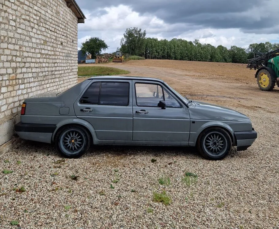 Volkswagen Jetta 1986 photo 3