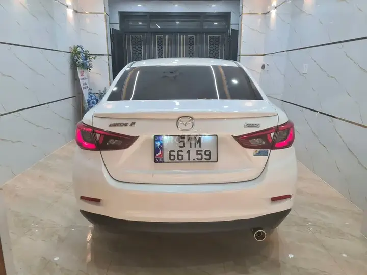 Mazda 2 2018 photo 3
