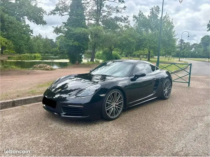 Porsche Cayman 2017 photo 2