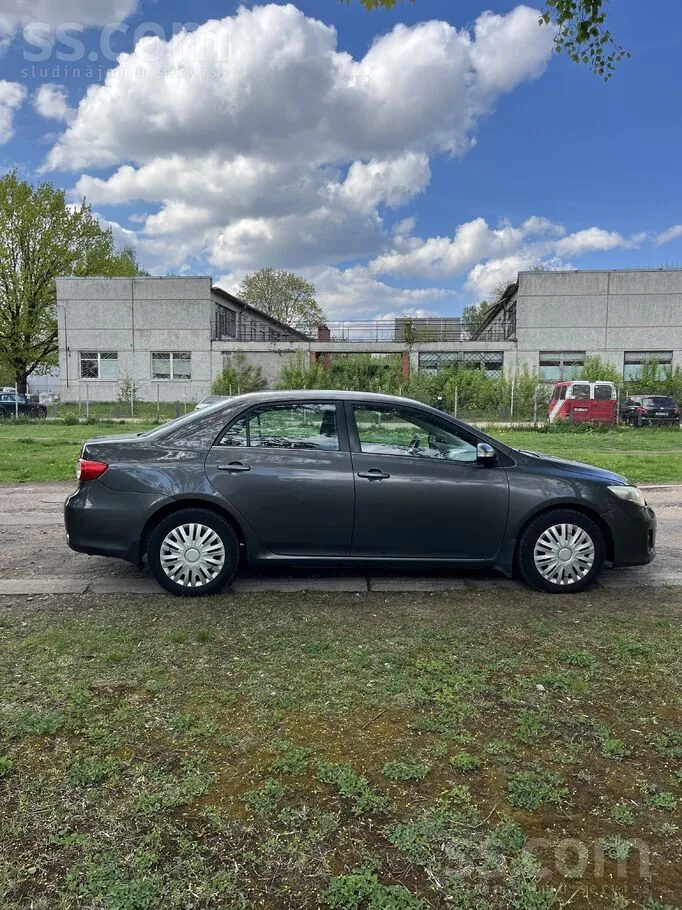 Toyota Corolla 2011 photo 4