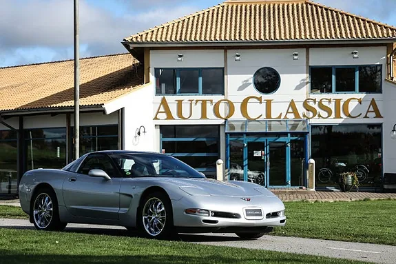 Chevrolet Corvette 1999 photo 2