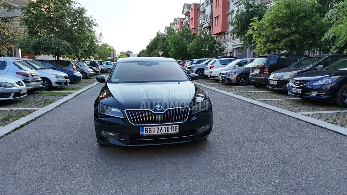 Skoda Superb 2017 photo 5