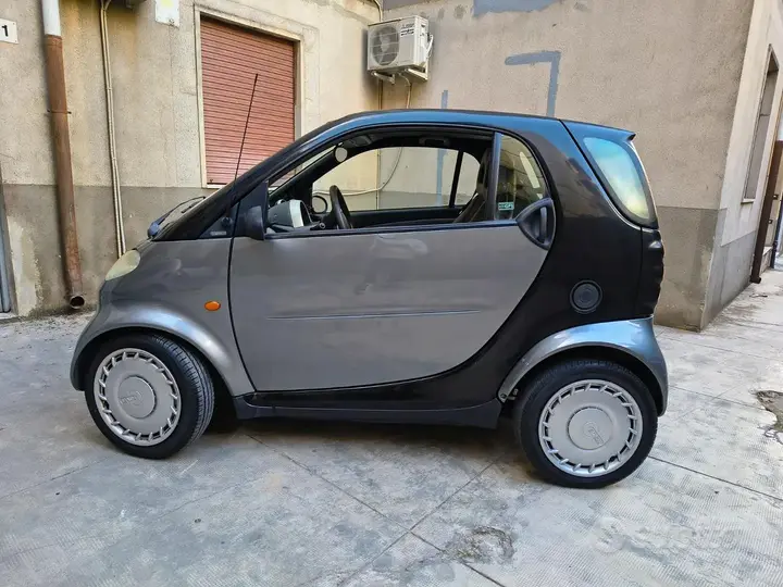 Smart Fortwo 2001 photo 4