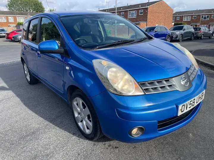 Nissan Note 2008 photo 3