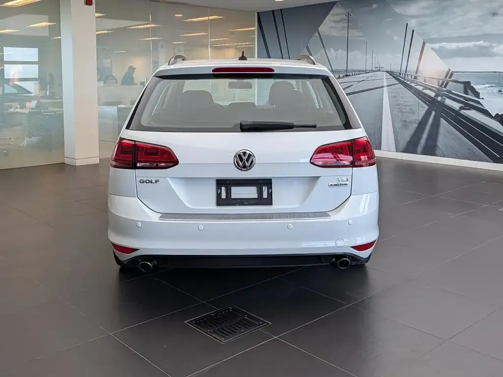 Volkswagen Golf 2017 photo 4