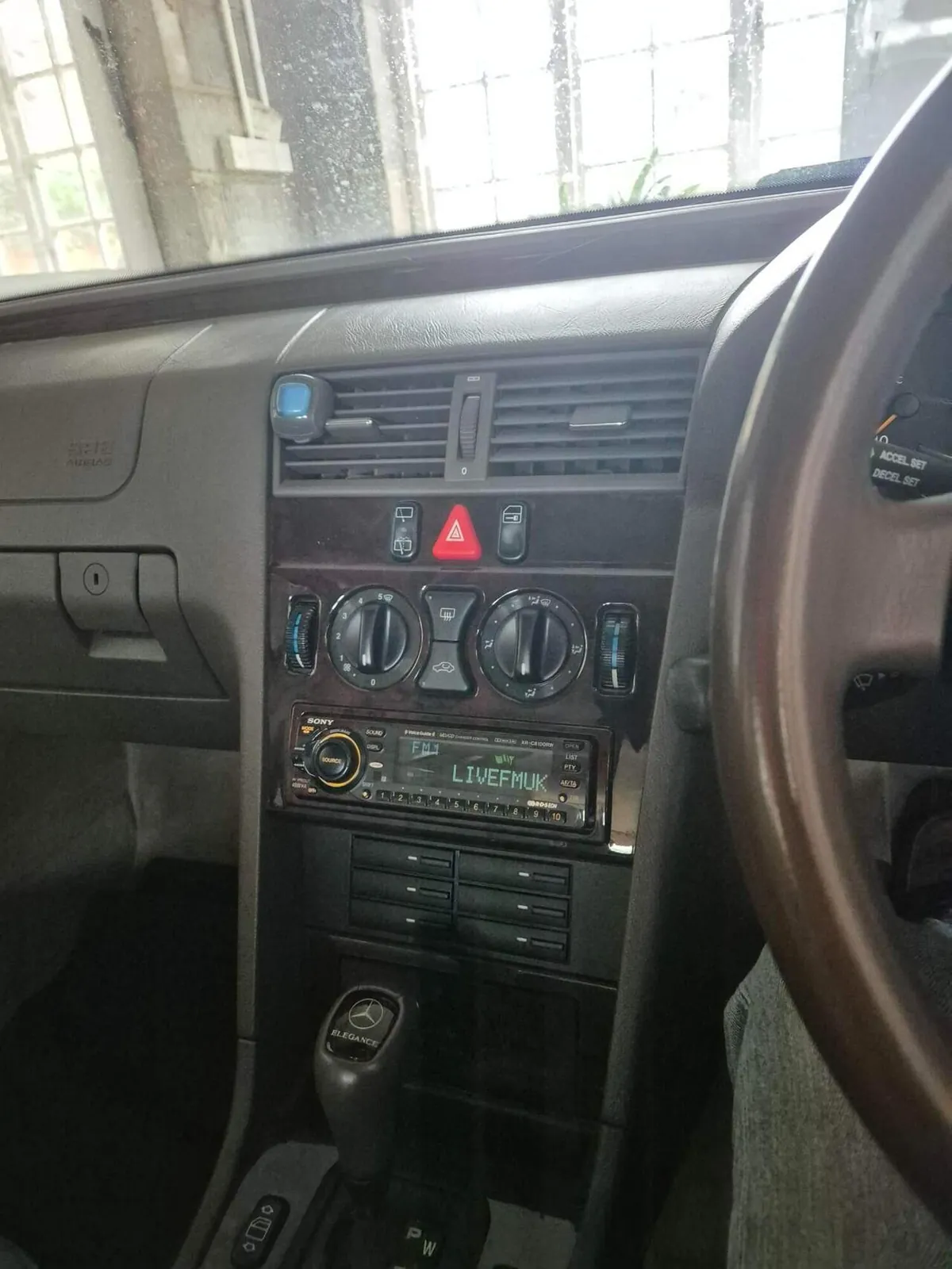 Mercedes-Benz C180 Elegance 1997 photo 2
