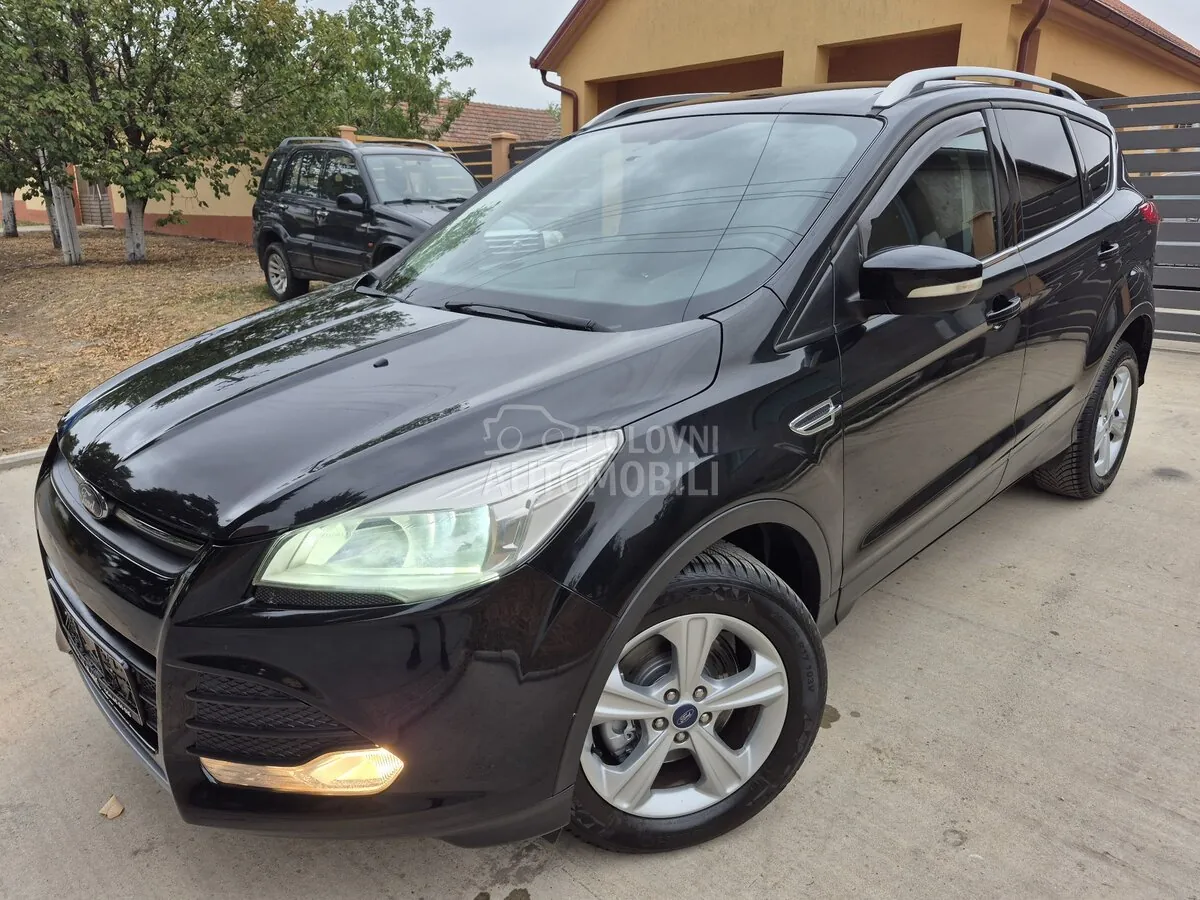 Ford Kuga 2013 photo 2