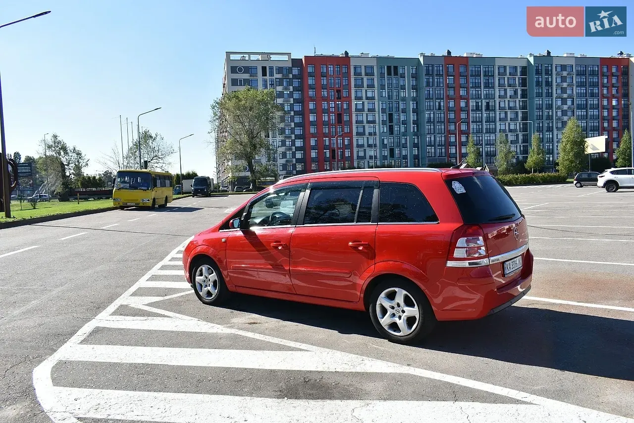 Opel Zafira 2009 photo 3