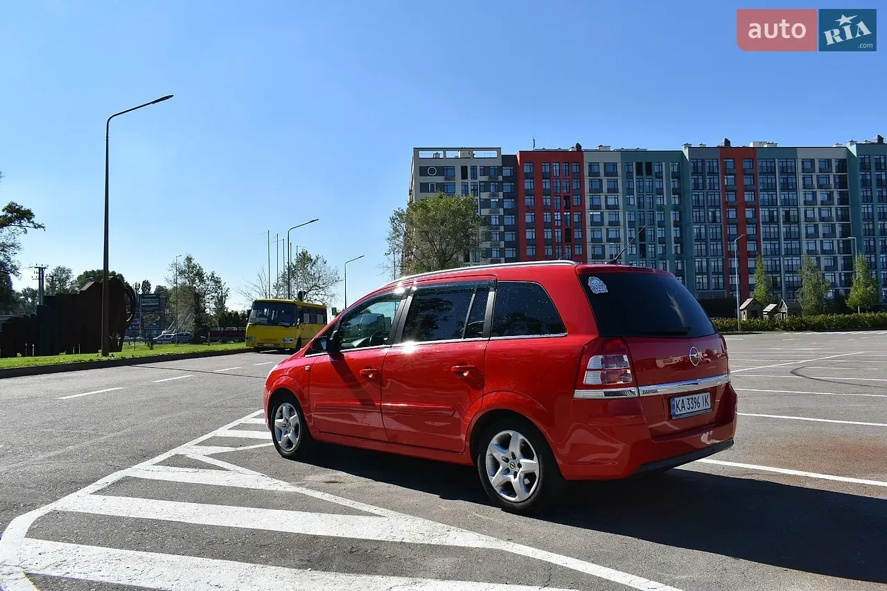 Opel Zafira 2009 photo 5