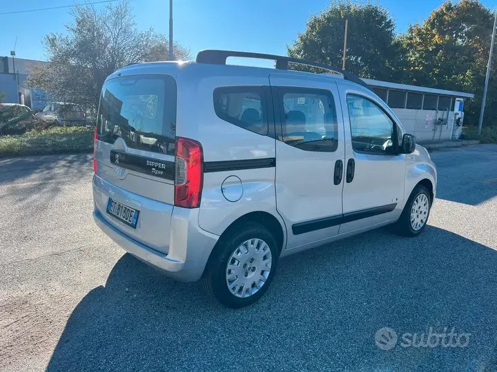 Peugeot Bipper 2013 photo 2