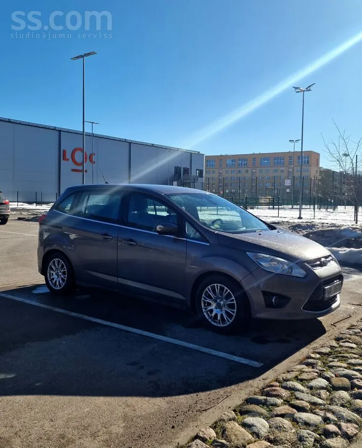 Ford Grand C-Max 2012 photo 4