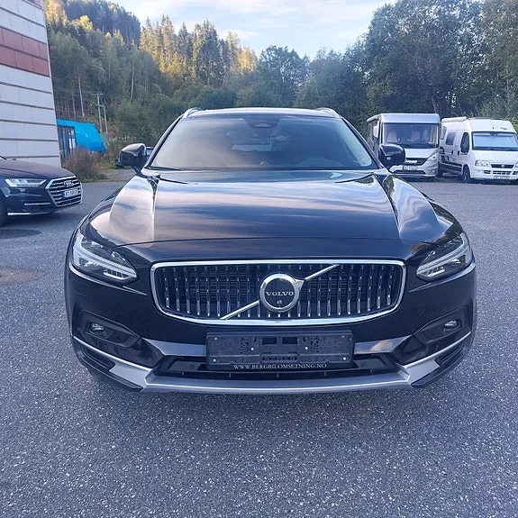 Volvo V90 Cross Country 2022 photo 3