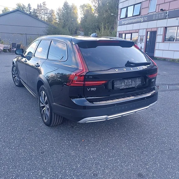 Volvo V90 Cross Country 2022 photo 4