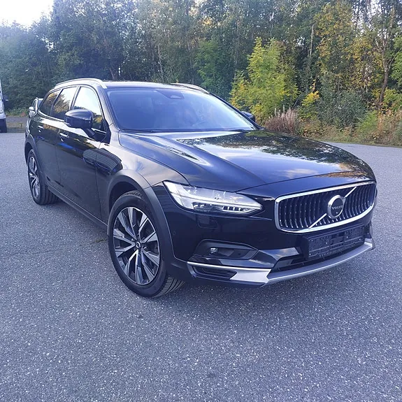 Volvo V90 Cross Country