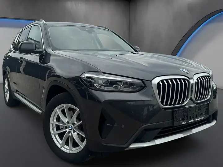 BMW X3 2022 photo 3