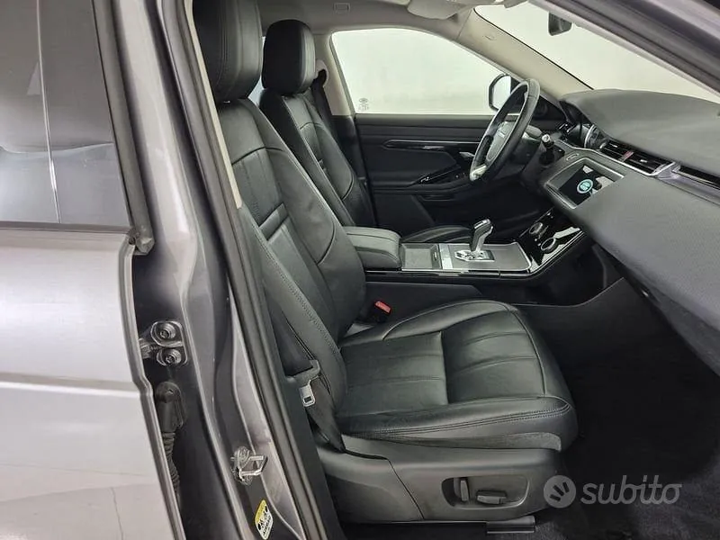 Land Rover Range Rover Evoque 2020 photo 3