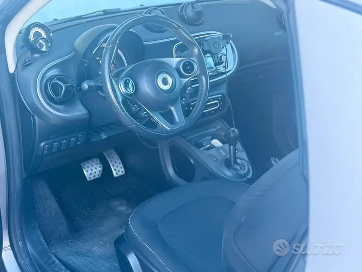 Smart Fortwo 2016 photo 5