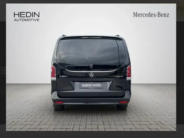 Mercedes-Benz V-Class 2025 photo 4