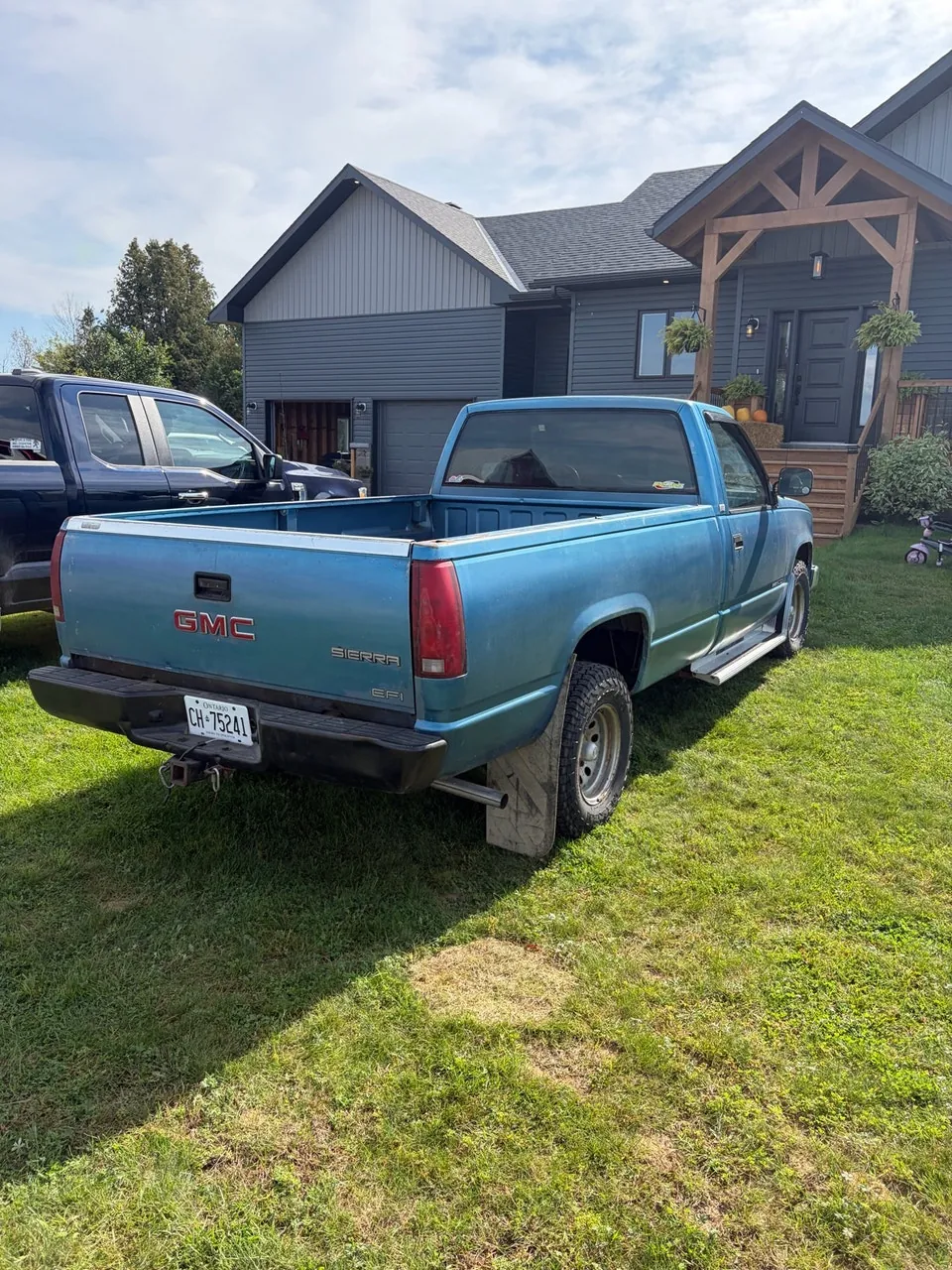 GMC Sierra 1988 photo 2