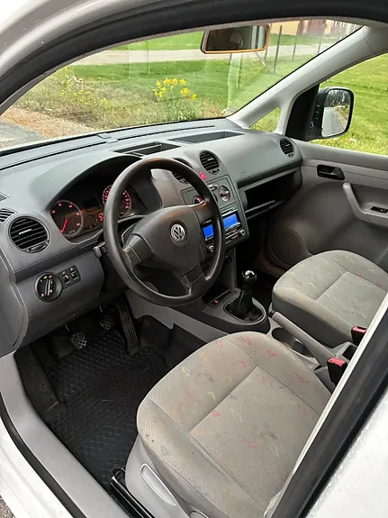 Volkswagen Caddy 2010 photo 5