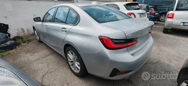 BMW 330E 2021 photo 3
