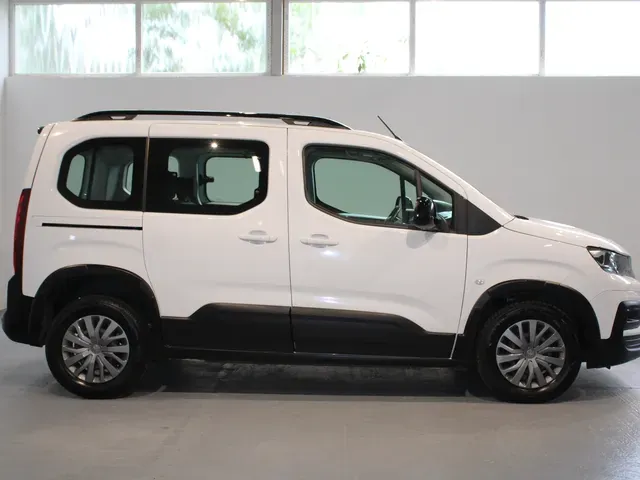 Peugeot Rifter 2023 photo 3