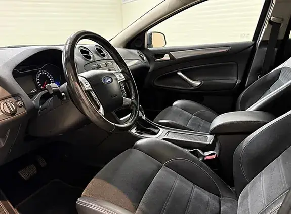 Ford Mondeo 2011 photo 4