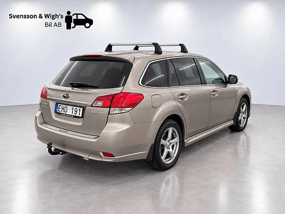 Subaru Legacy 2013 photo 3