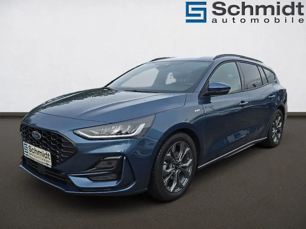 Ford Focus 2025 photo 2