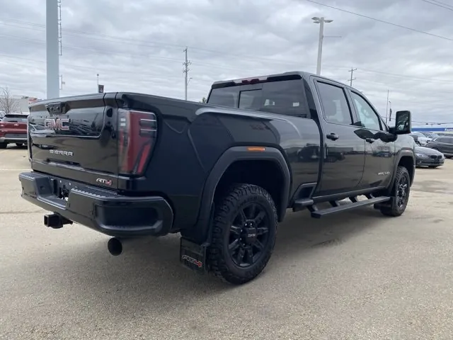 GMC Sierra 3500Hd 2025 photo 5