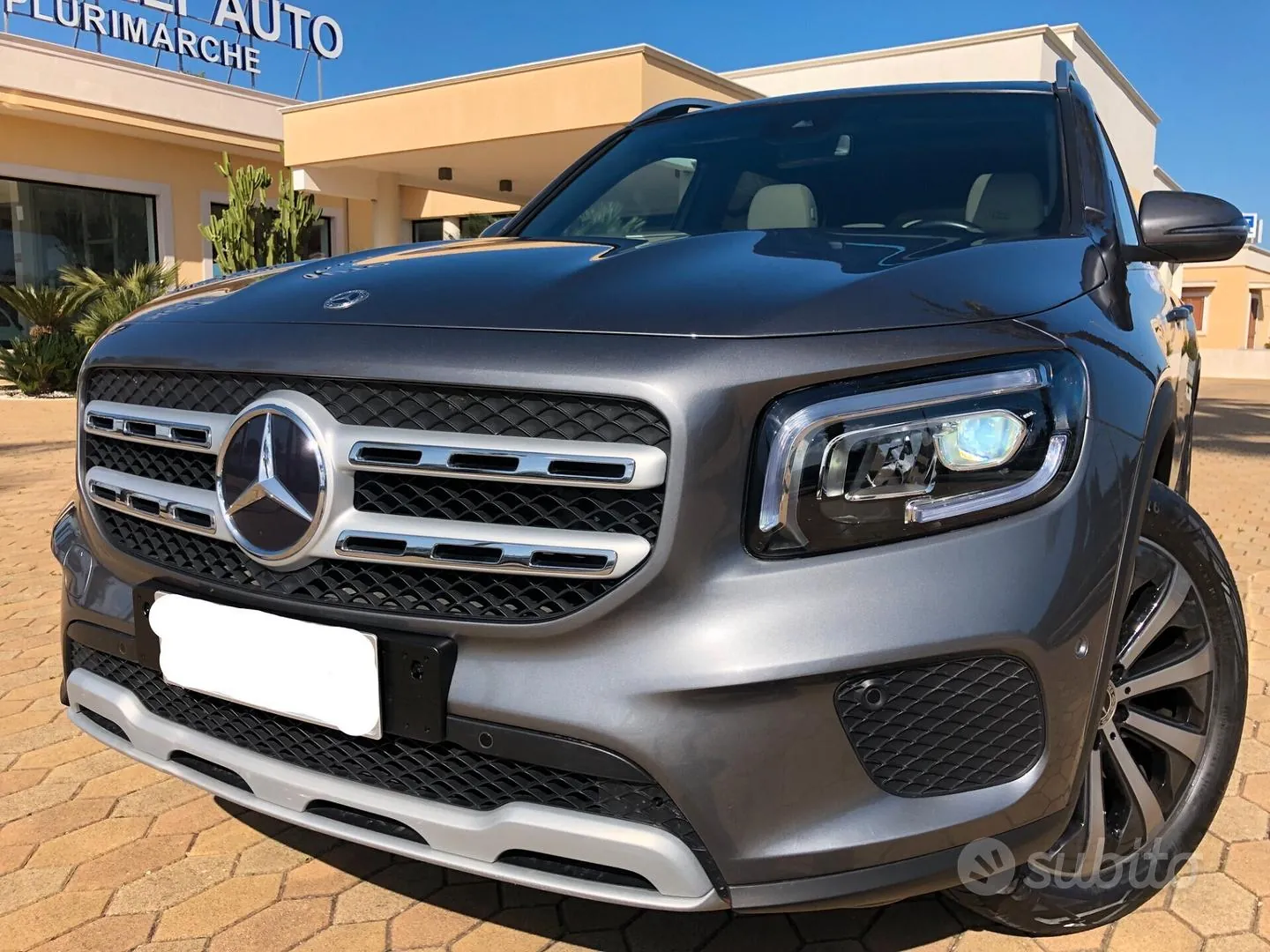 Mercedes-Benz Glb