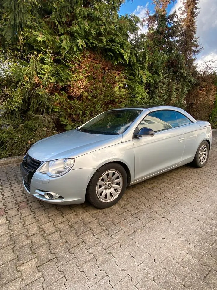 Volkswagen Eos