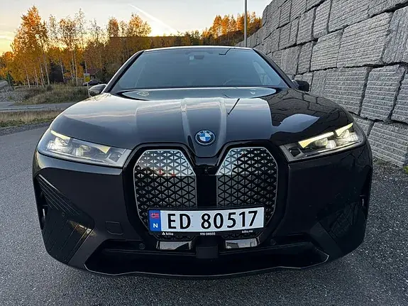 BMW Ix 2022 photo 2