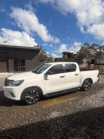 Toyota Hilux 2019 photo 2