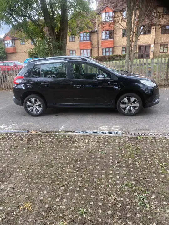Peugeot 2008 2016 photo 2