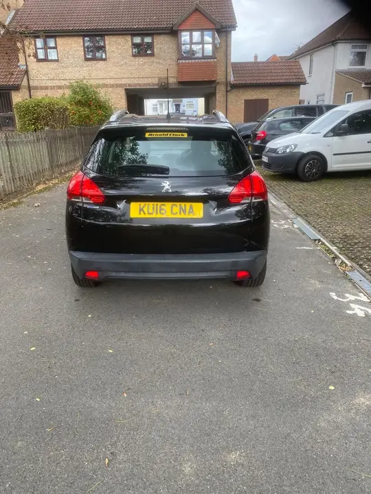 Peugeot 2008 2016 photo 4