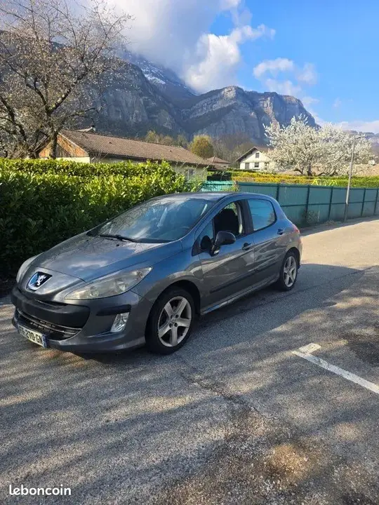 Peugeot 308 2009 photo 2
