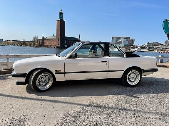 BMW 320I 1986 photo 2