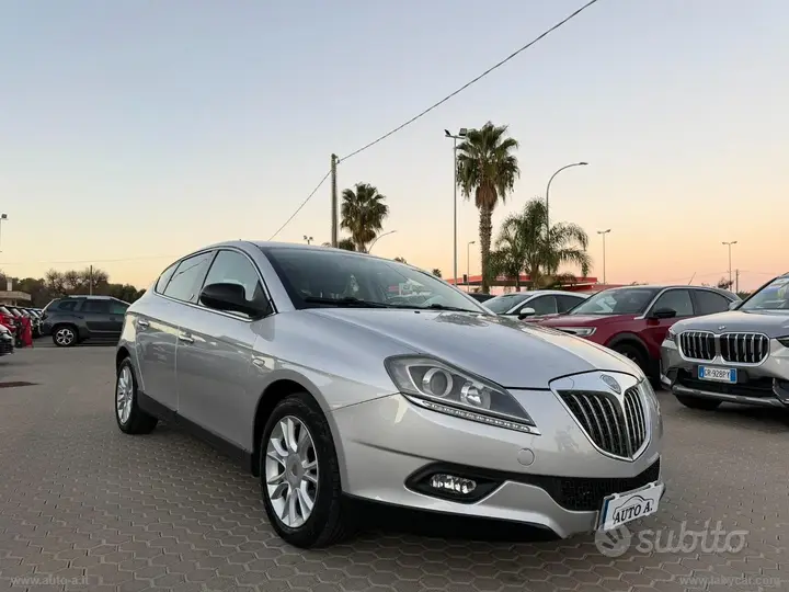 Lancia Delta 2011 photo 3