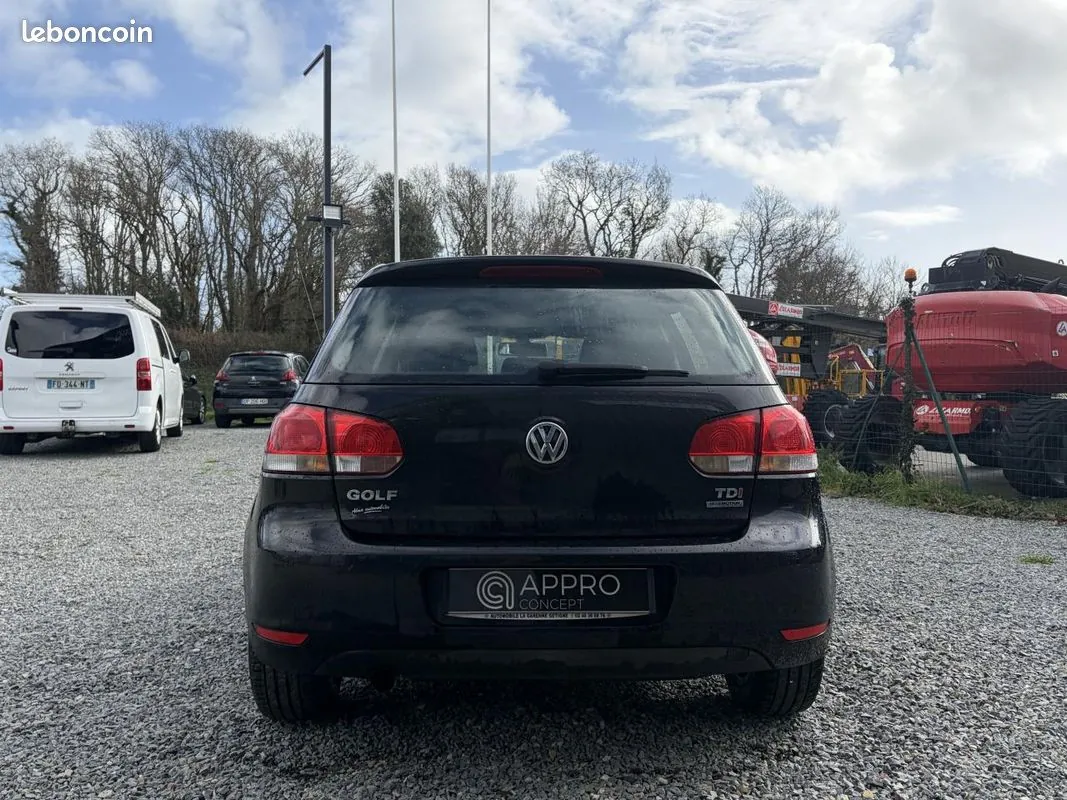 Volkswagen Golf 2011 photo 5