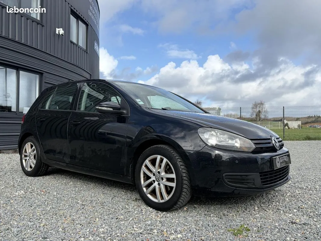 Volkswagen Golf 2011 photo 3