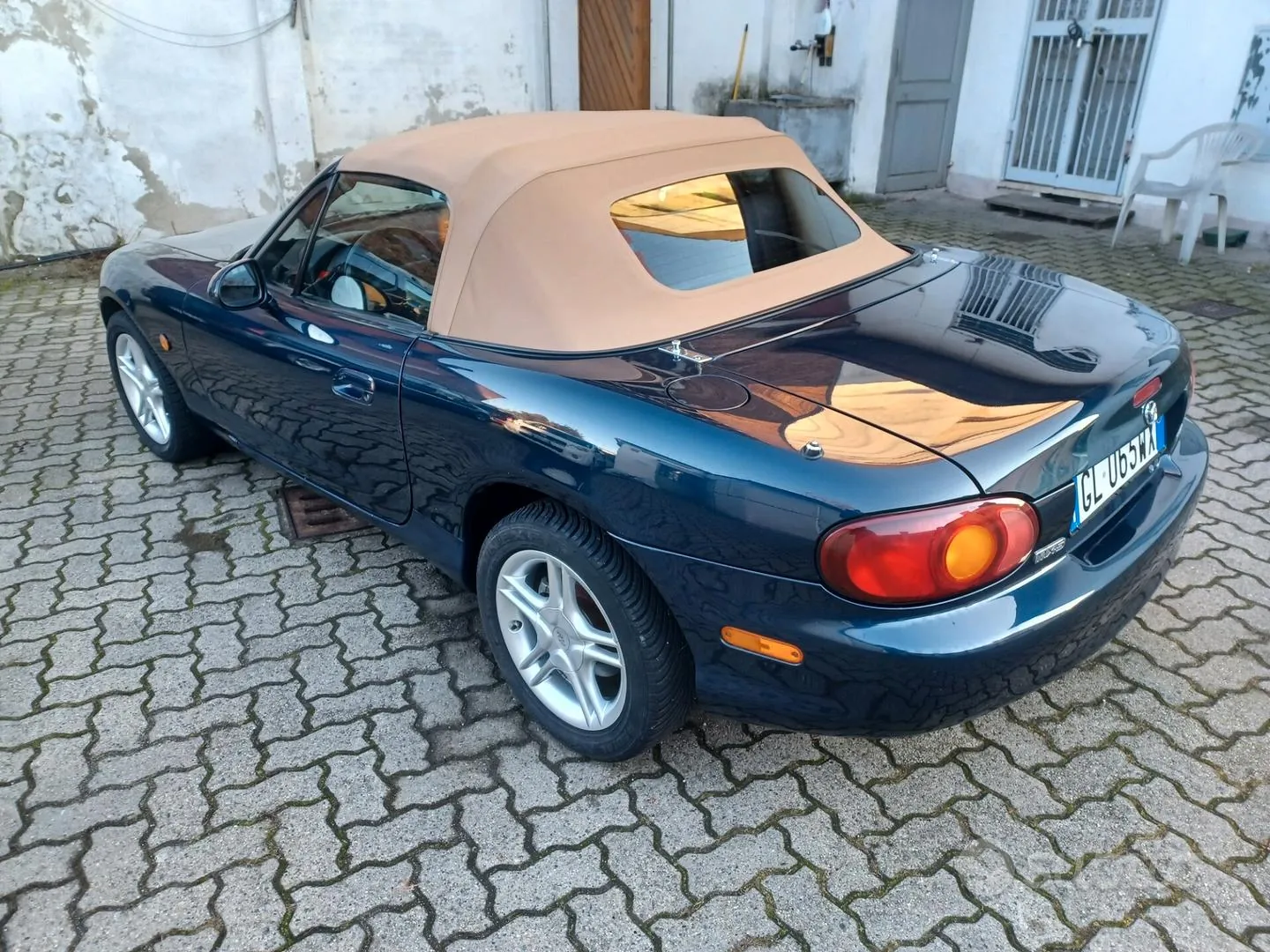 Mazda Mx-5 2000 photo 5