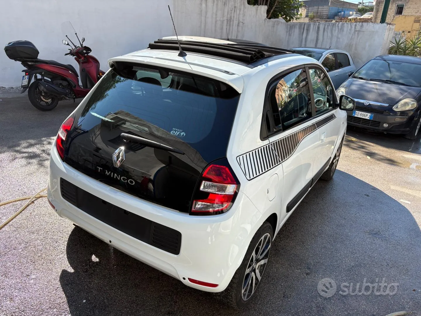 Renault Twingo 2015 photo 2