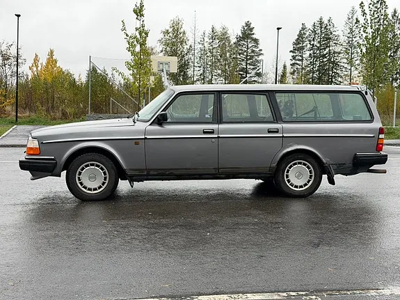 Volvo 240 1991 photo 4
